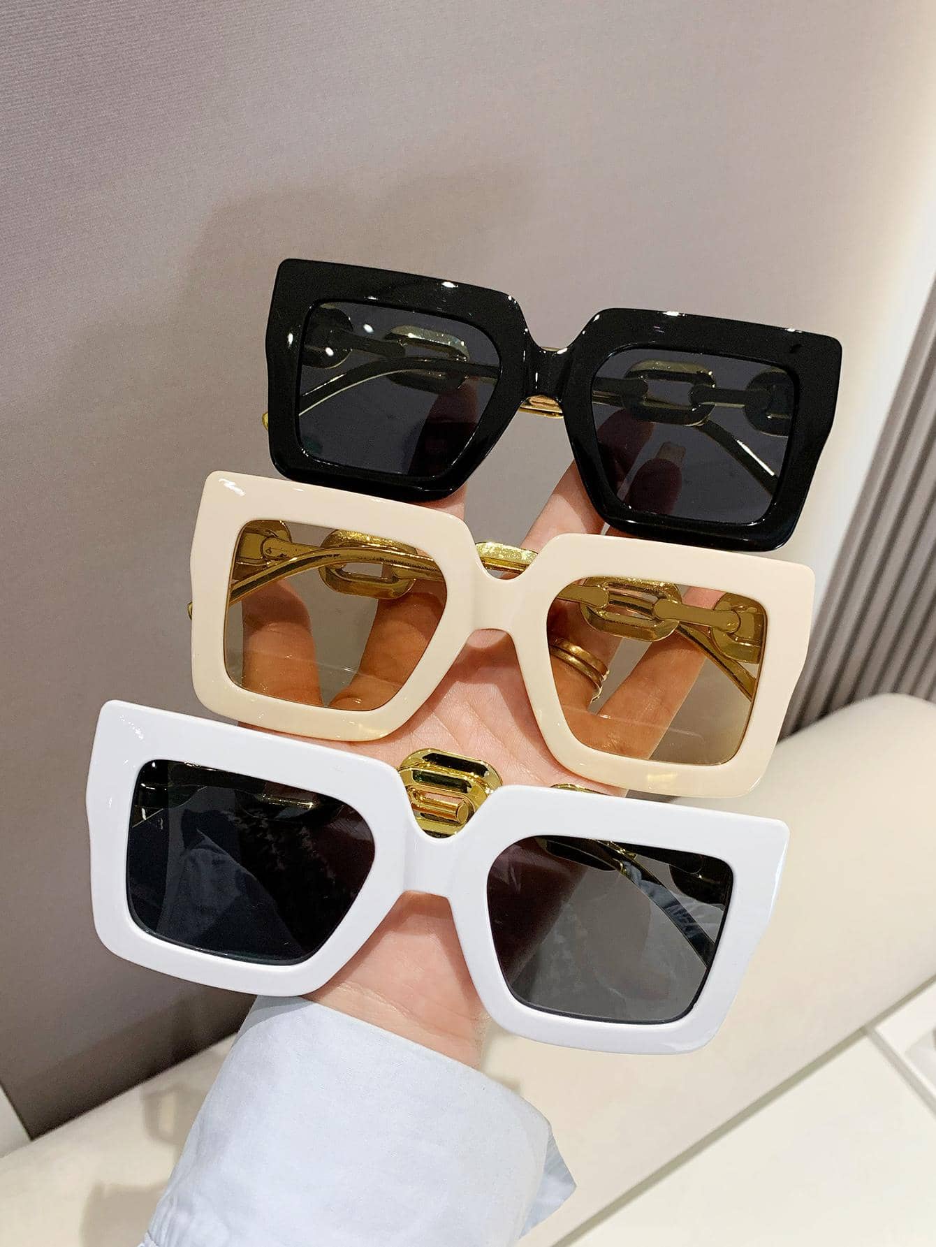 3pcs Women's Fashionable Square Shaped Plastic Decorated Sunglasses