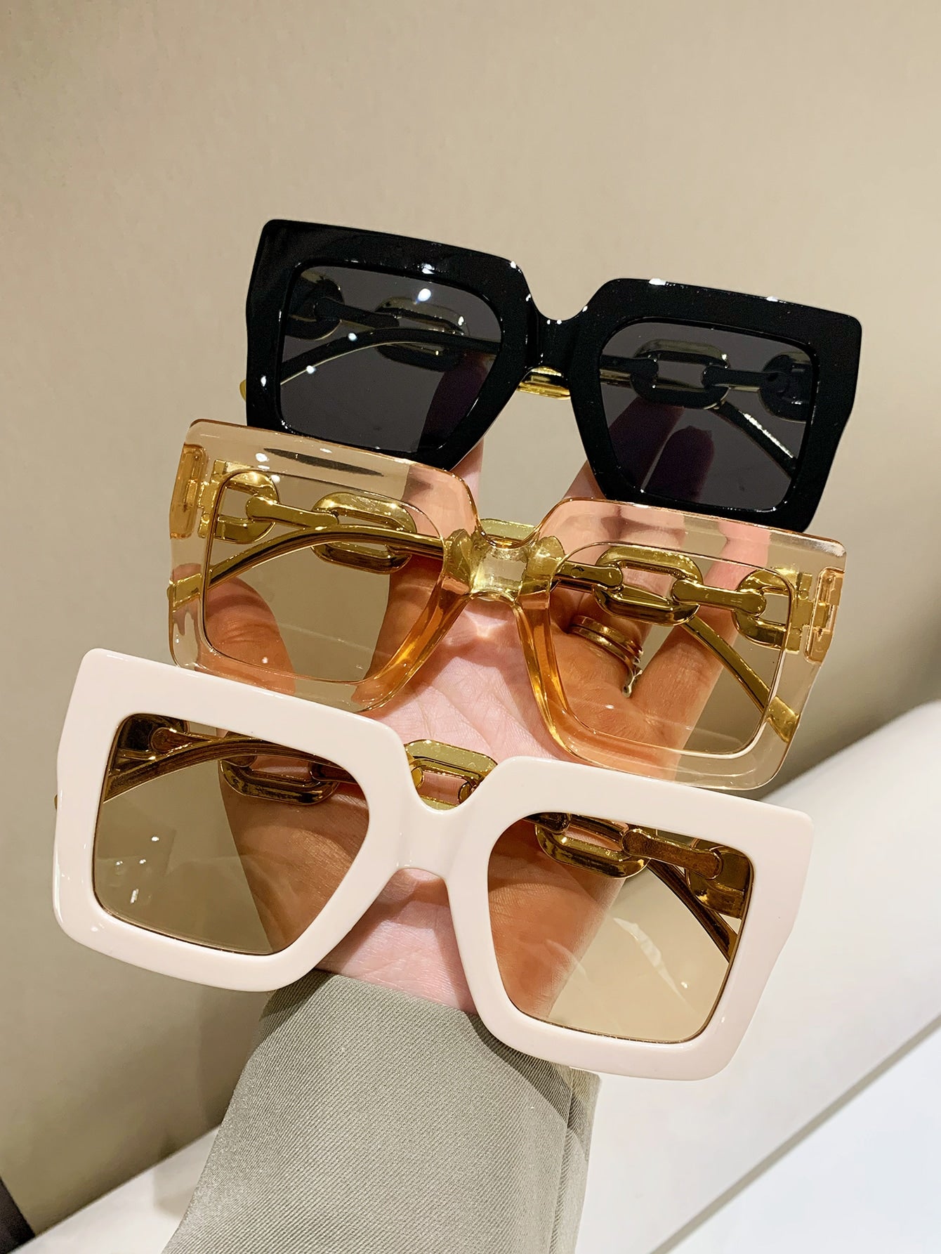 3pcs Women's Fashionable Square Shaped Plastic Decorated Sunglasses