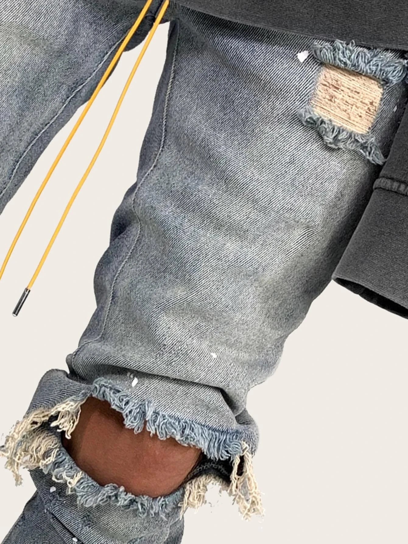 SHEIN Guys Ripped Skinny Jeans